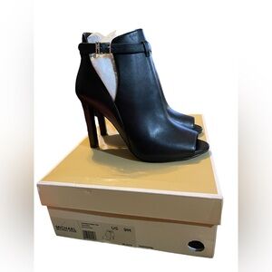 Michael Kors Lawson Leather Open-Toe Ankle Boot BLACK 9 NEW in Box